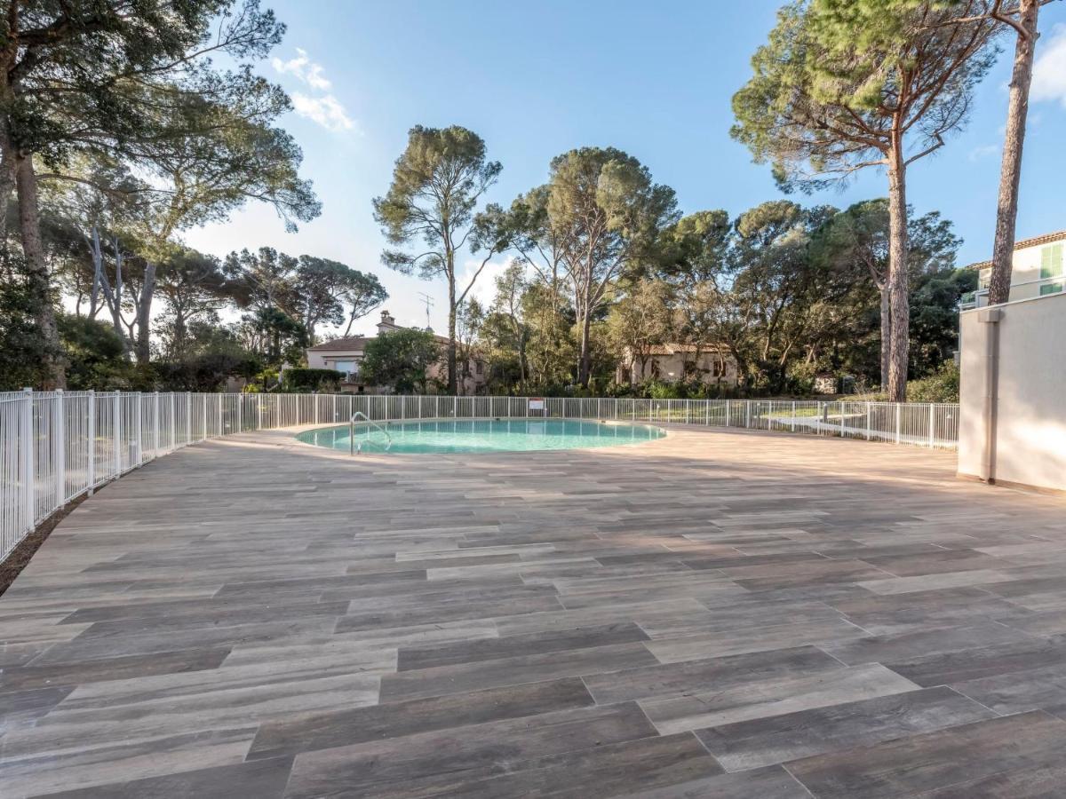 Apartment Le Domaine-1 By Interhome Cavalaire-sur-Mer Exterior photo